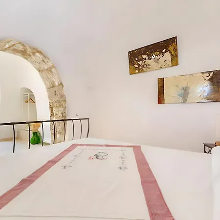 Trulli Contecavallo Nyaraló *